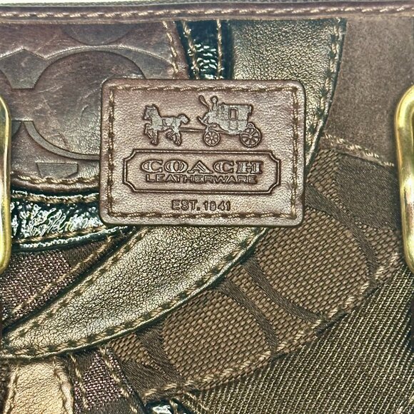 COACH Zoe Mixed Media Patchwork Chocolate Brown Leather Large Full Length Wallet - Picture 5 of 15